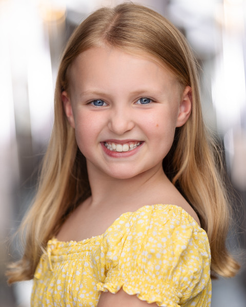 Ela Rees Ella Rees-Roberts – Brown and Mills Entertainment